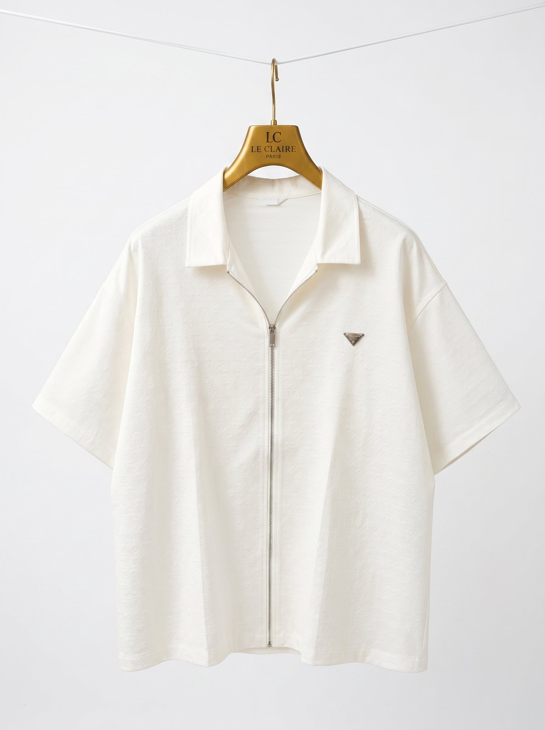 Premium Off-White Textured Knit Zip-Up Polo Shirt - Short Sleeve Retro Luxury Streetwear